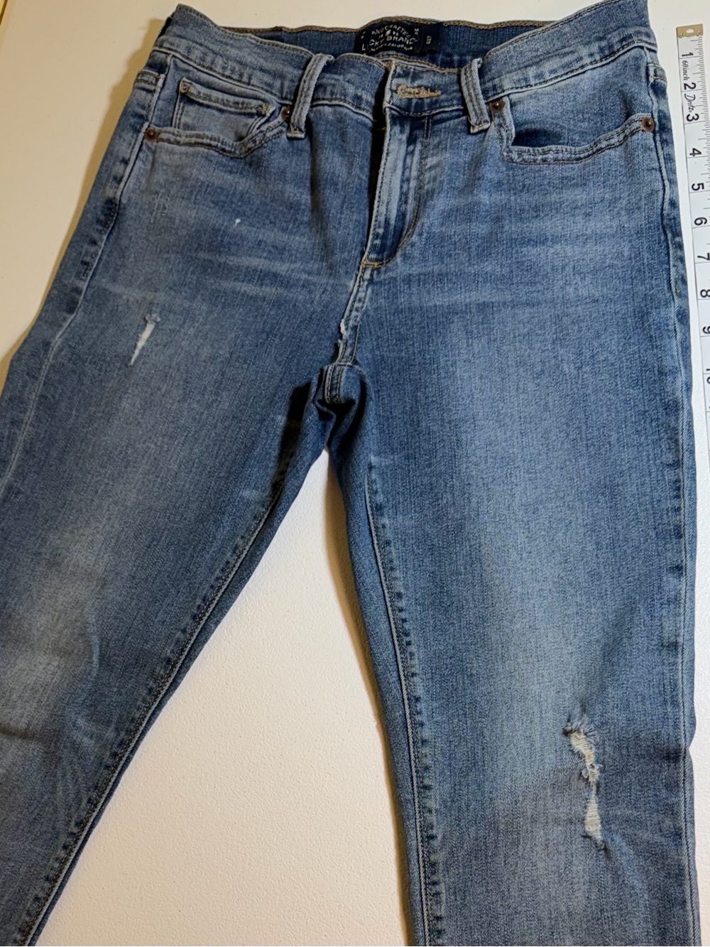 Lucky Brand Skinny Jeans Women’s Size 4/27 Medium Wash Distressed Raw Hem EUC - Picture 8 of 13